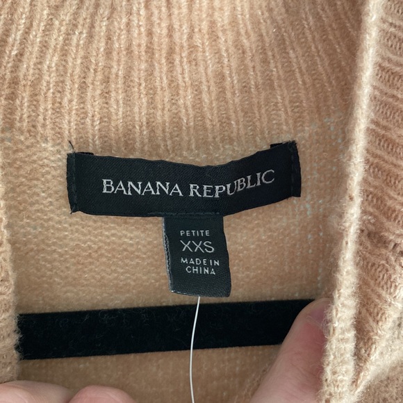 NWT Carmel Banana Republic Sweater Dress - Picture 3 of 4